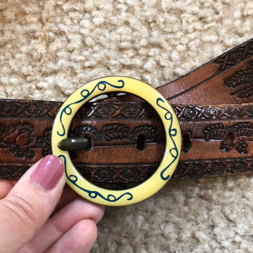 GAP belt brown leather size small